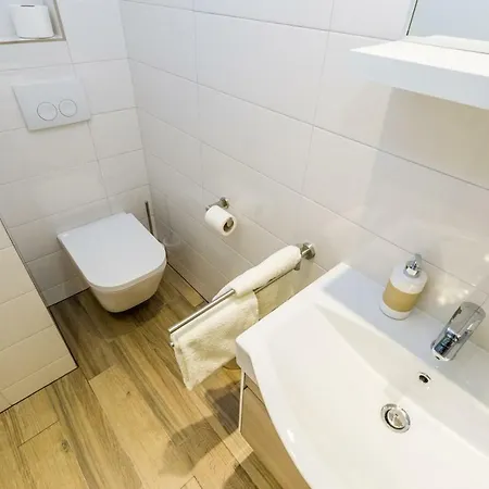 Apartment Modern Viola Near The Beach Vrbnik (Primorje-Gorski Kotar)